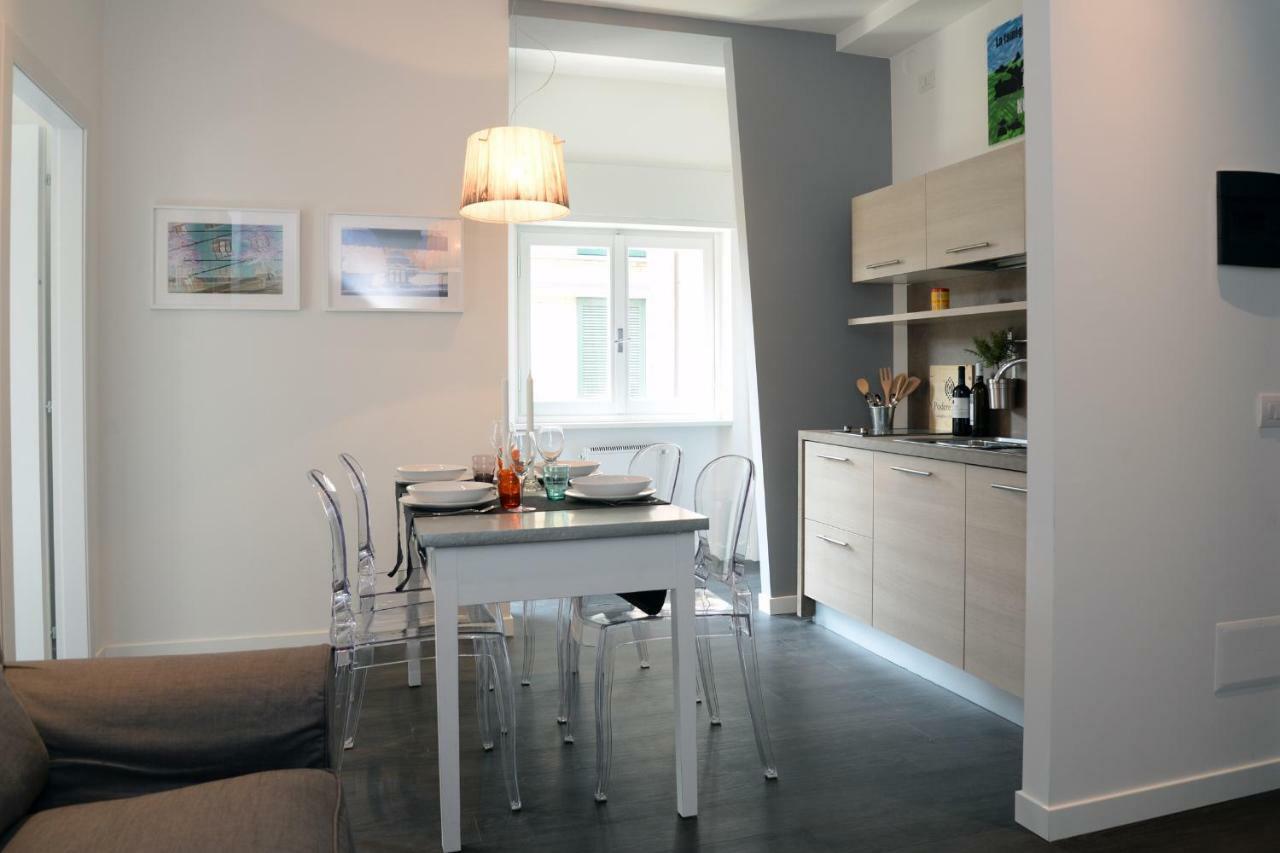 Art Design Appartamento Con Terrazzo By Logicasa Lake Como ภายนอก รูปภาพ